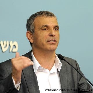 הגרלה גדולה או הצגה גדולה?