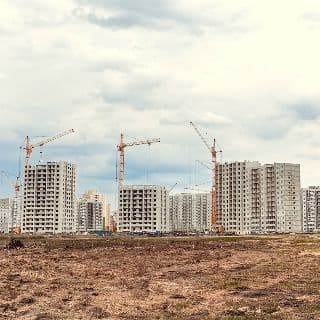 תהפוכות בשוק הנדל''ן לאור תהפוכות חברתיות