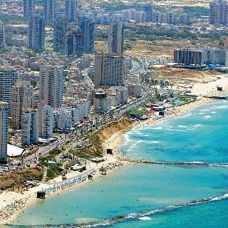 בת ים רוצה להיות יפה